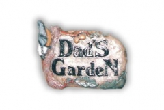 Dad's Garden Stone (Nuthatch)