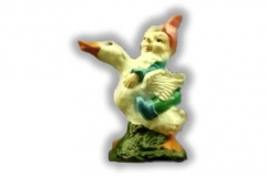 Medium Gnome Riding Goose